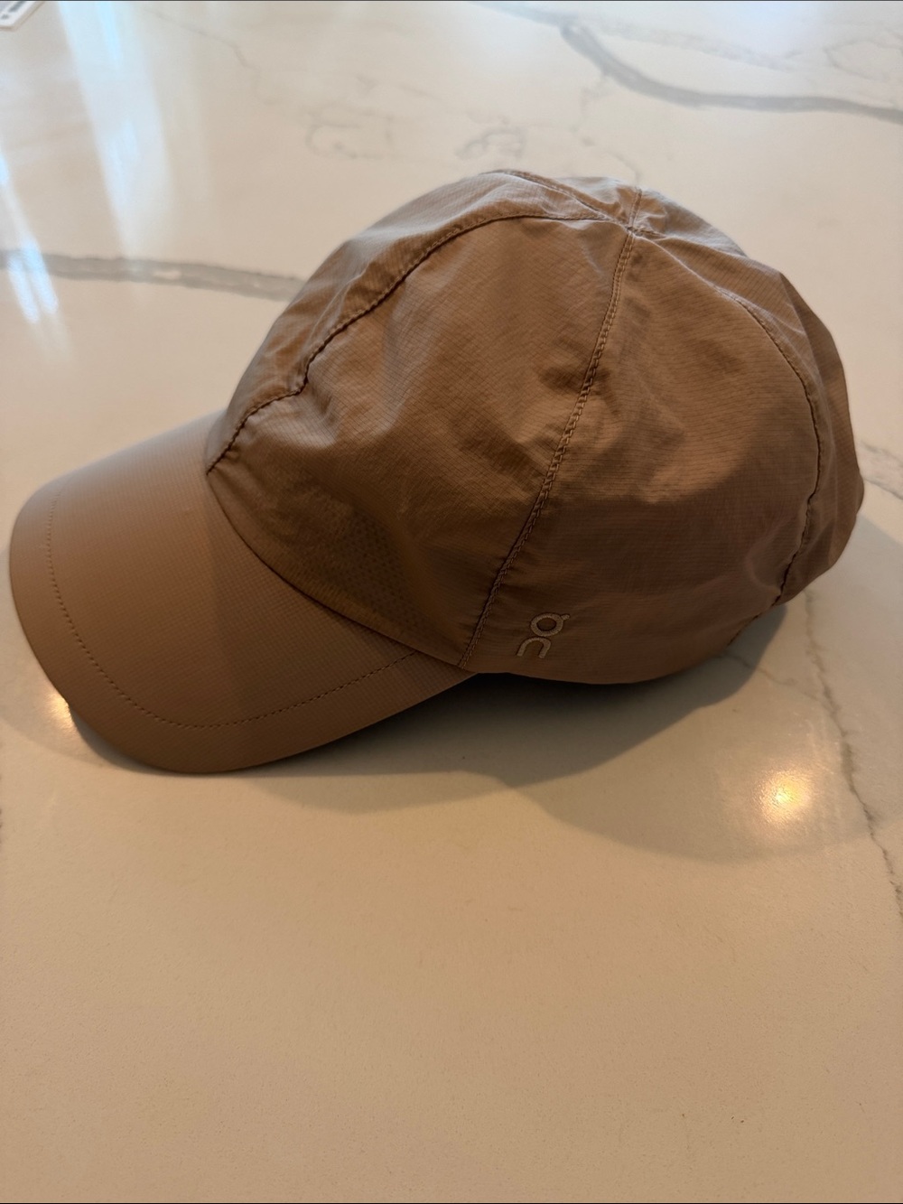 On Cloud Running — On Cap — Unisex Beige Lightweight Performance